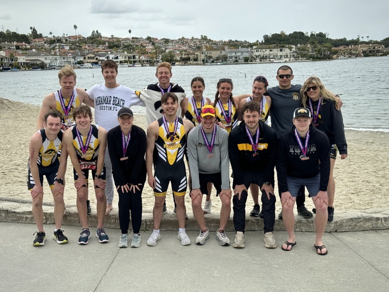 Team picture after finishing 2024 Triathlon Nationals 