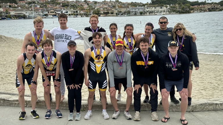 Team picture after finishing 2024 Triathlon Nationals 